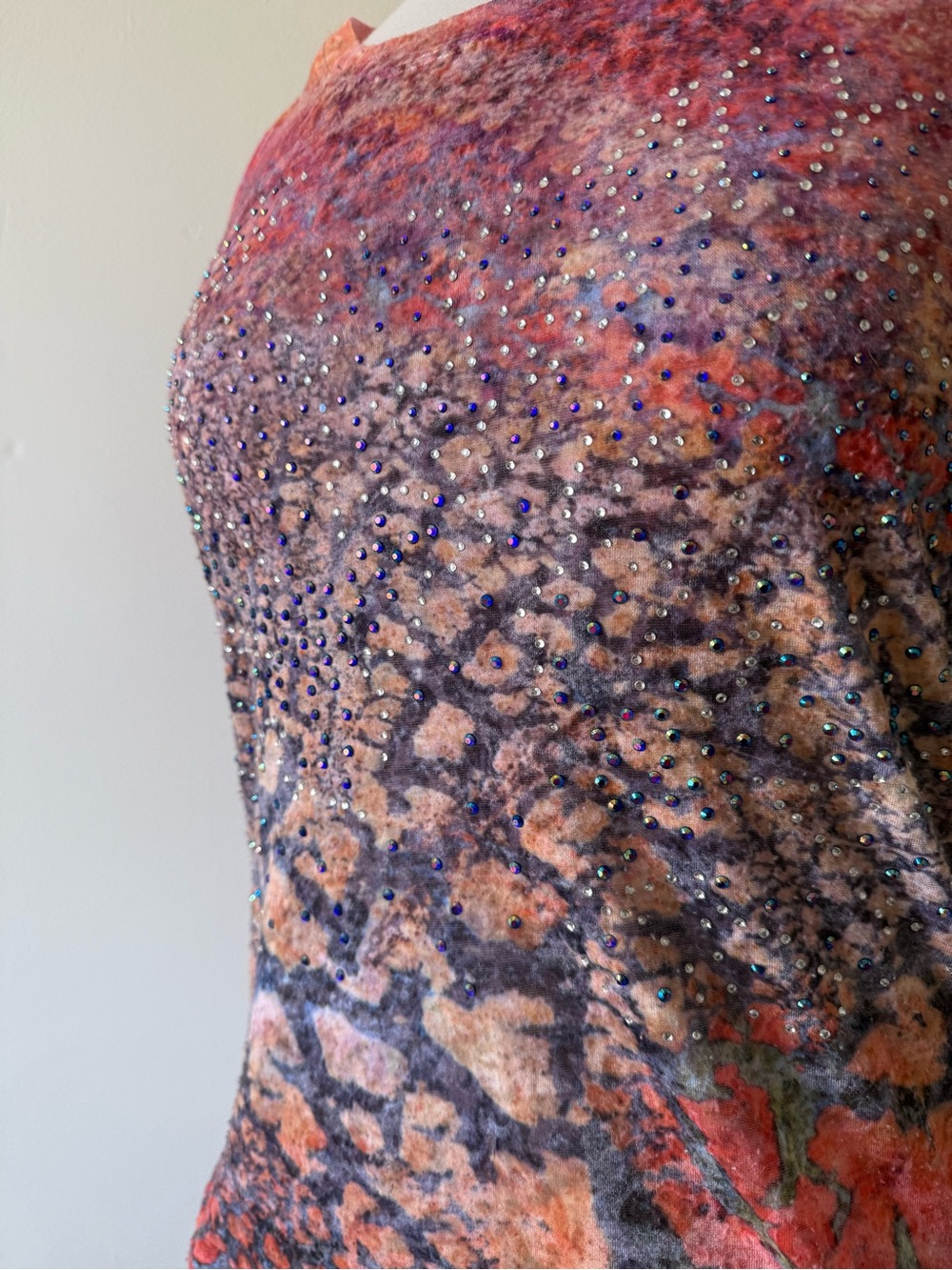 Y2K Rhinestone Mesh Top Abstract Print - Picture 2 of 5